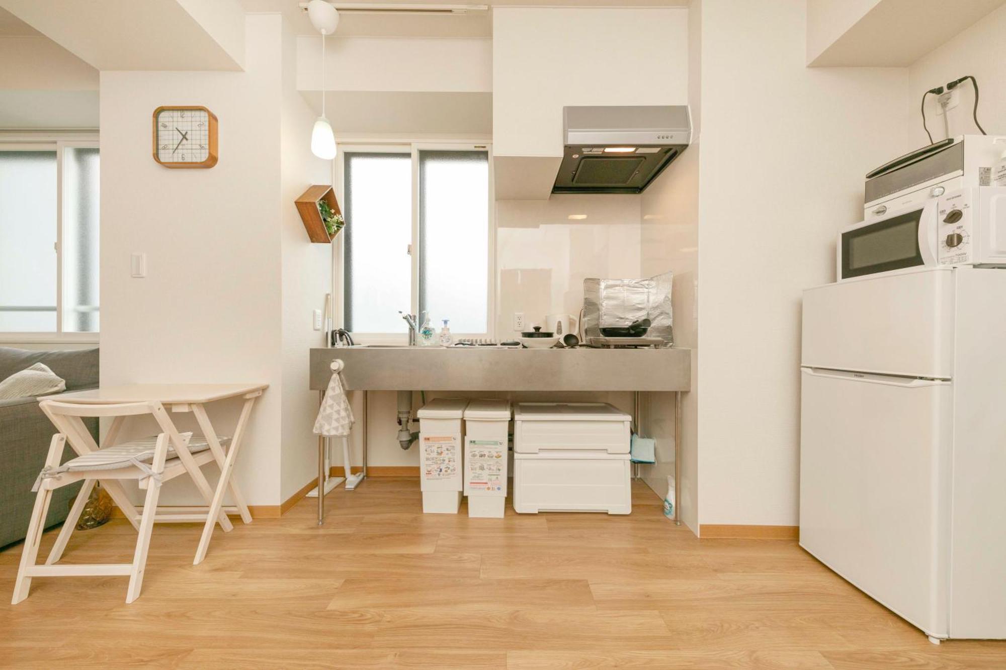 Gamadas Bld Tokio Habitación foto