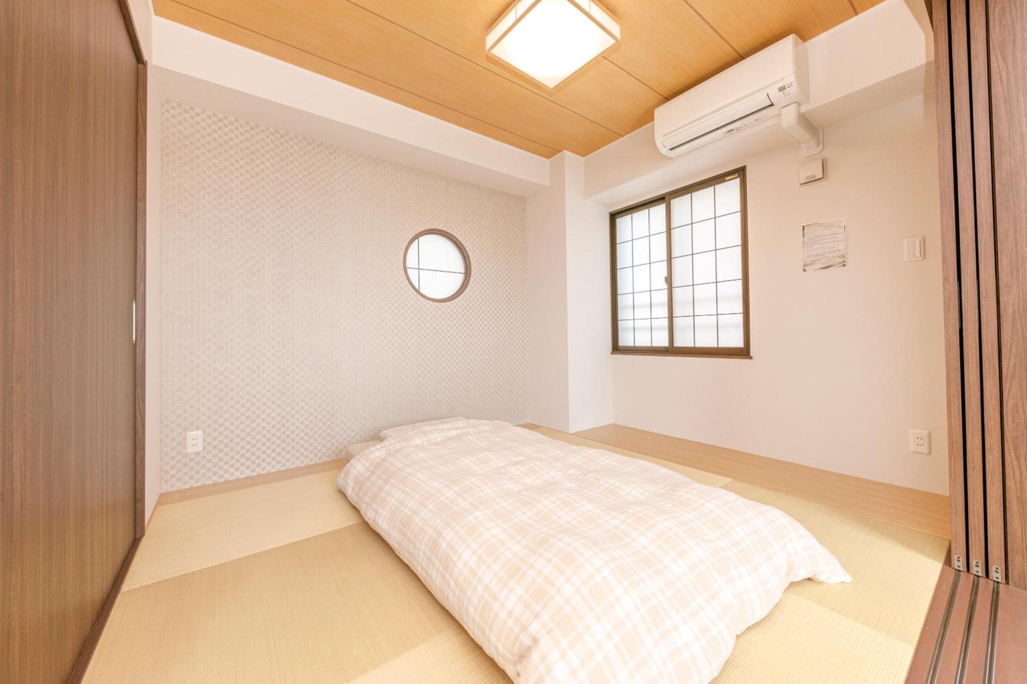 Gamadas Bld Tokio Habitación foto