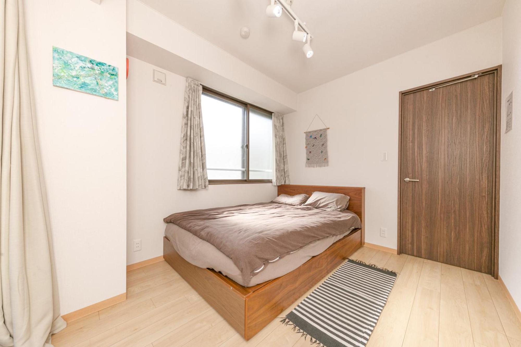 Gamadas Bld Tokio Habitación foto